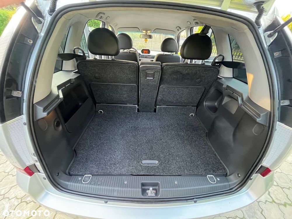 Opel Meriva - 9