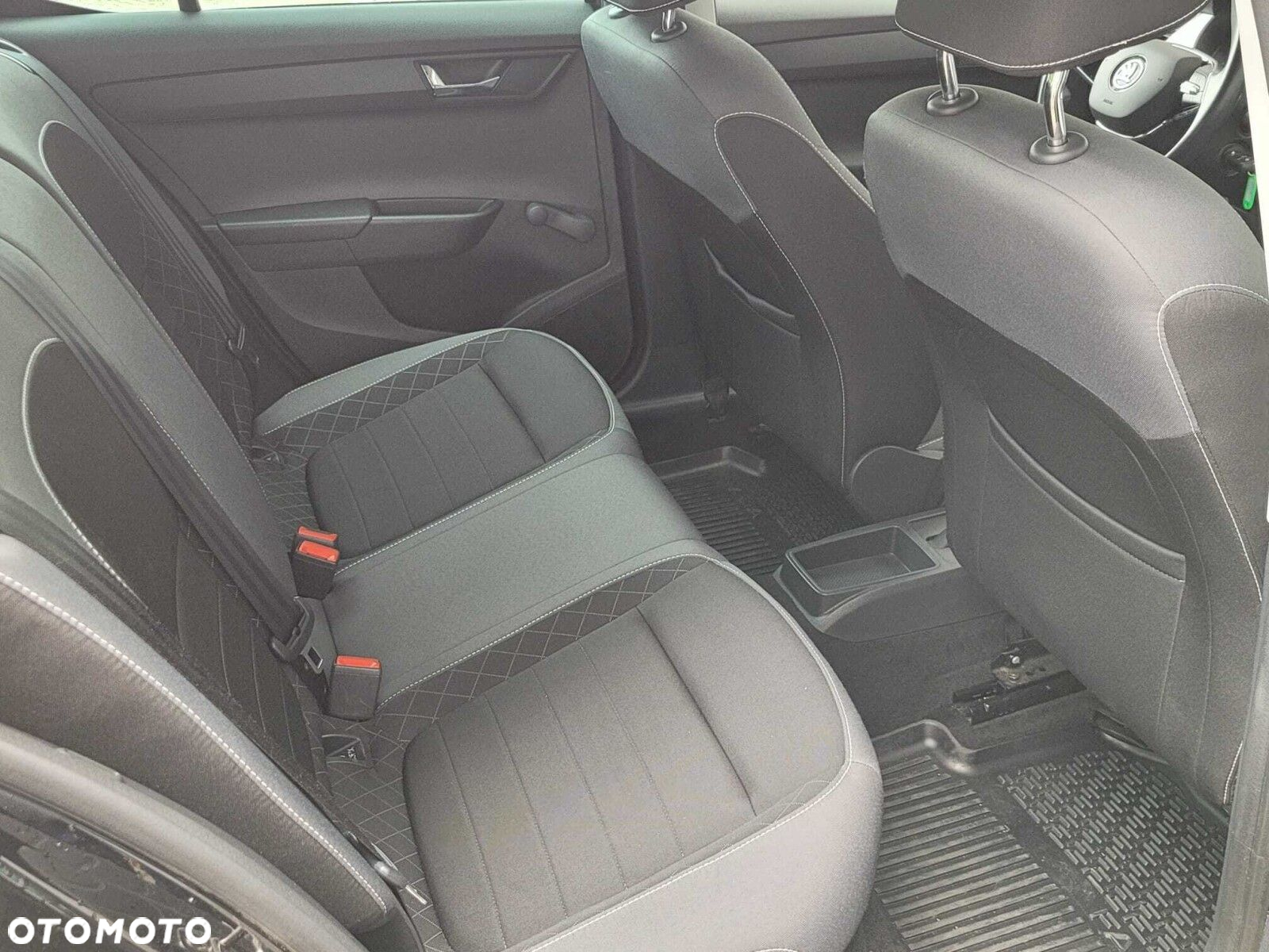 Skoda Fabia 1.0 TSI Ambition - 8