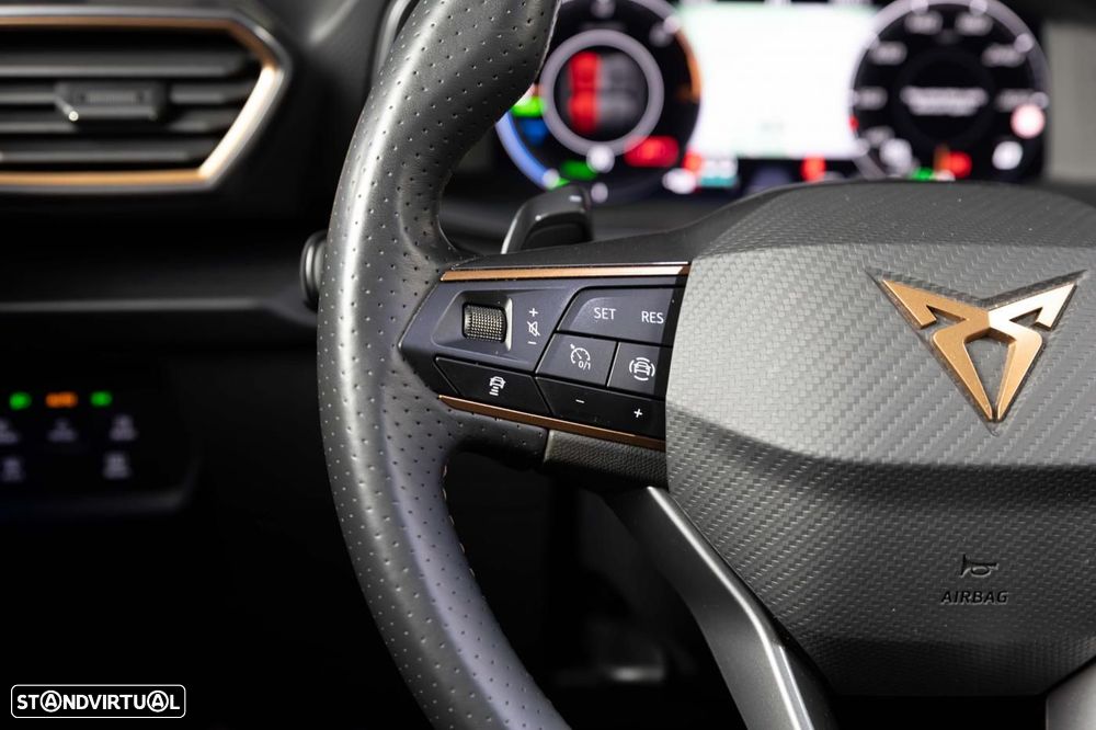 Cupra Leon ST 1.4 e-Hybrid MID DSG - 61