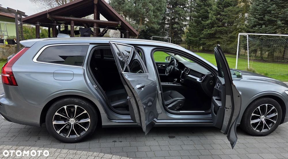 Volvo V60 D3 Geartronic Momentum Pro - 12