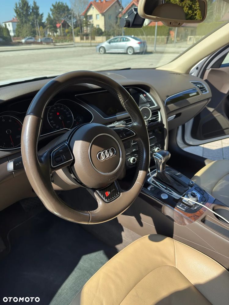 Audi A4 Limousine - 21