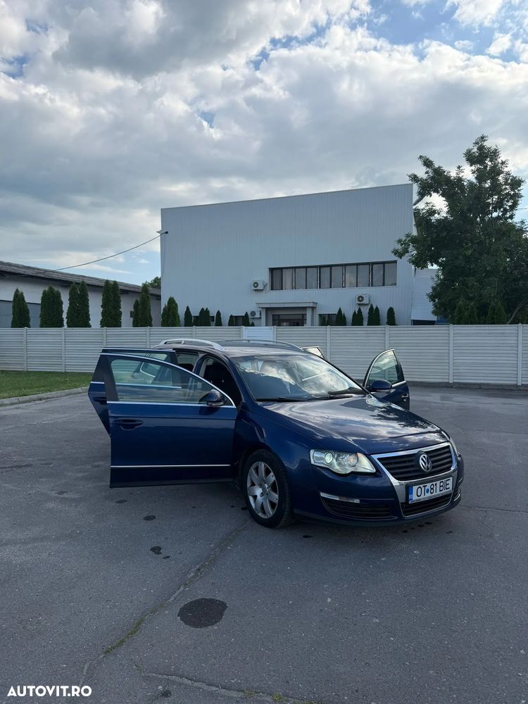 Volkswagen Passat 2.0 TDI Trendline DPF 4Motion - 5
