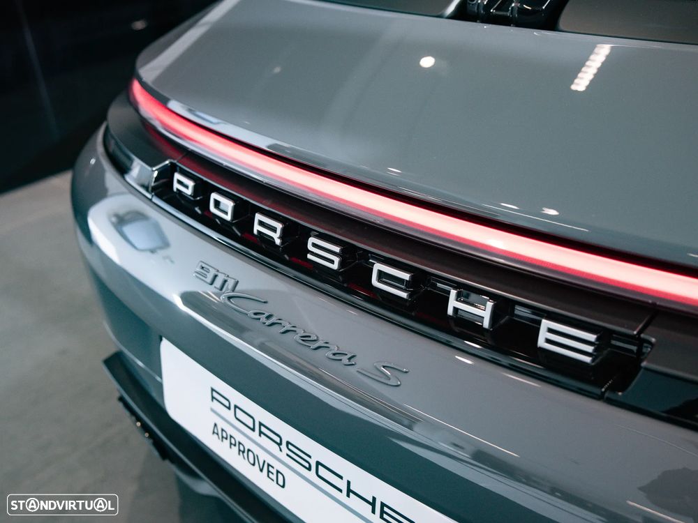 Porsche 911 (992) Carrera S - 18