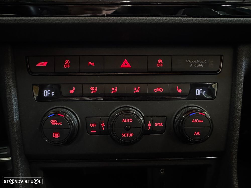 SEAT Leon SC 2.0 TSI S&S DSG Cupra 290 - 23