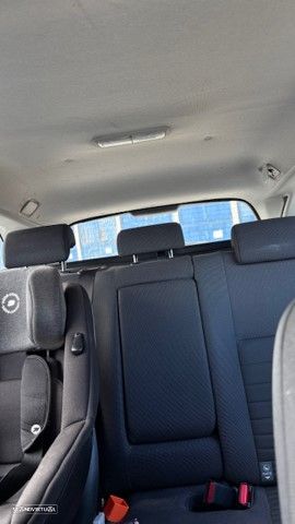 Toyota Auris Touring Sports 1.4 D-4D Comfort - 7