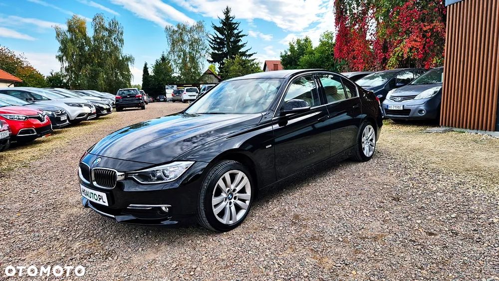 BMW Seria 3 320i Efficient Dynamics Edition Luxury Line - 26