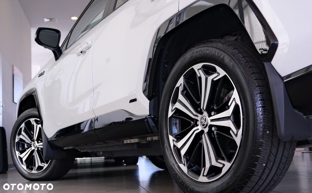 Toyota RAV4 2.5 Plug-In Hybrid Style 4x4 - 21