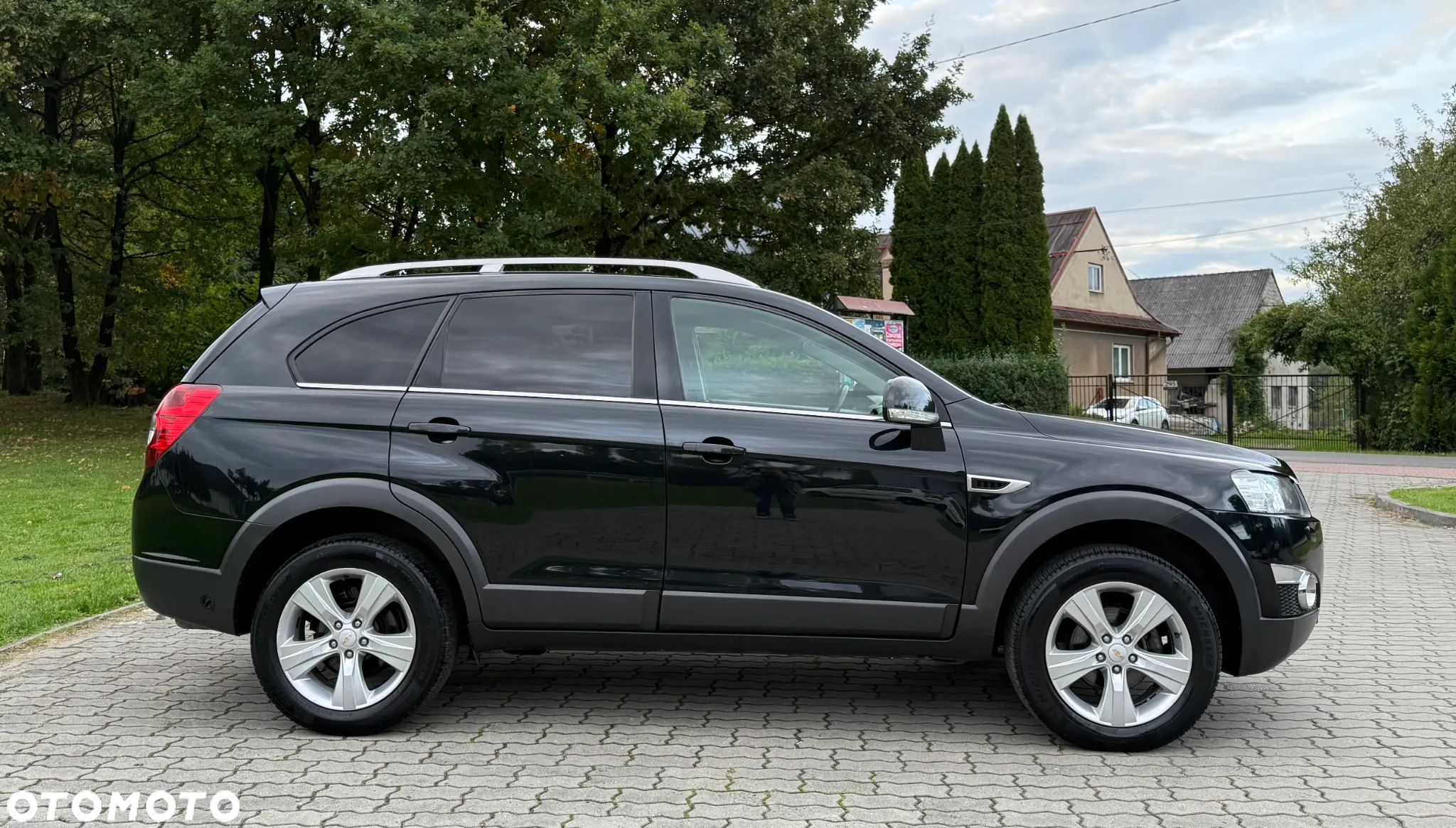 Chevrolet Captiva 2.4 LT+ - 12
