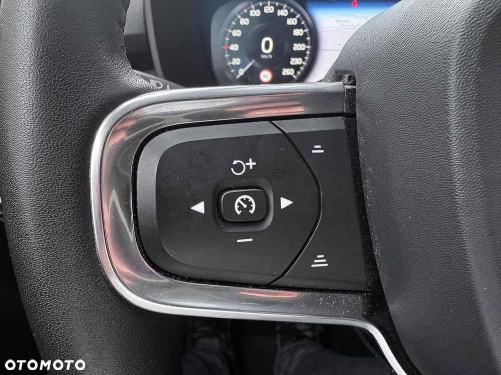 Volvo XC 40 D3 AWD Inscription - 18