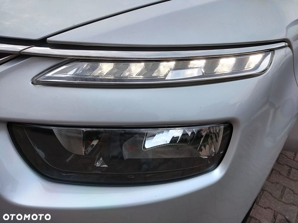 Citroën C4 Picasso 1.2 PureTech MoreLife S&S - 38