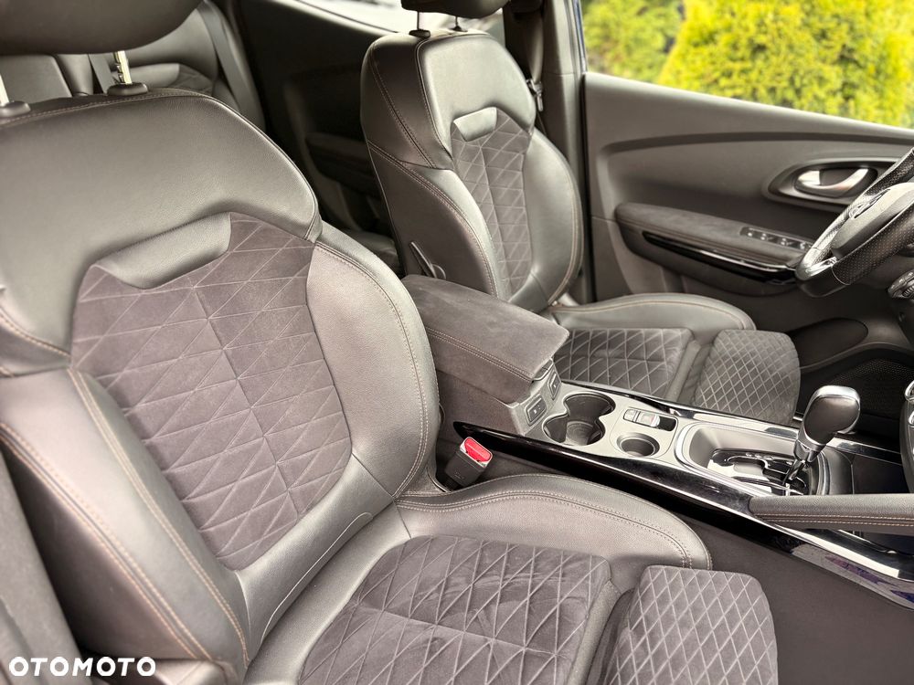 Renault Kadjar TCe 140 EDC GPF BLACK EDITION - 24