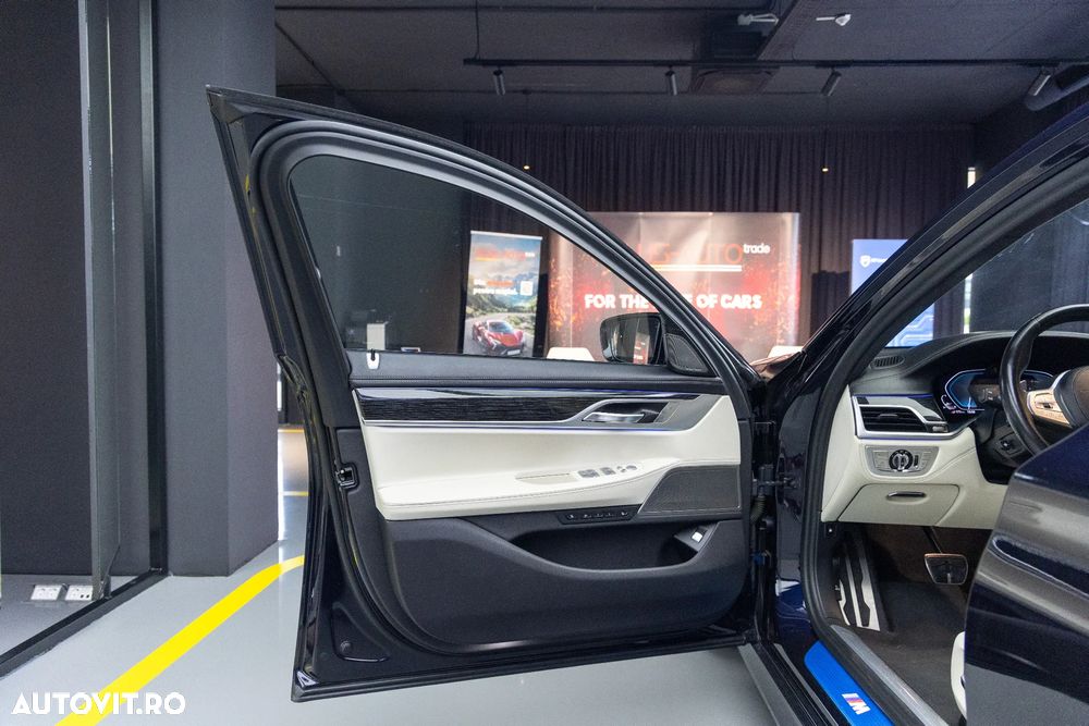 BMW Seria 7 745Le xDrive AT PHEV - 30