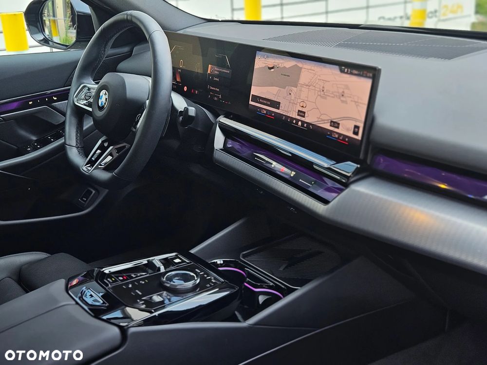BMW Seria 5 520d xDrive mHEV M Sport - 22