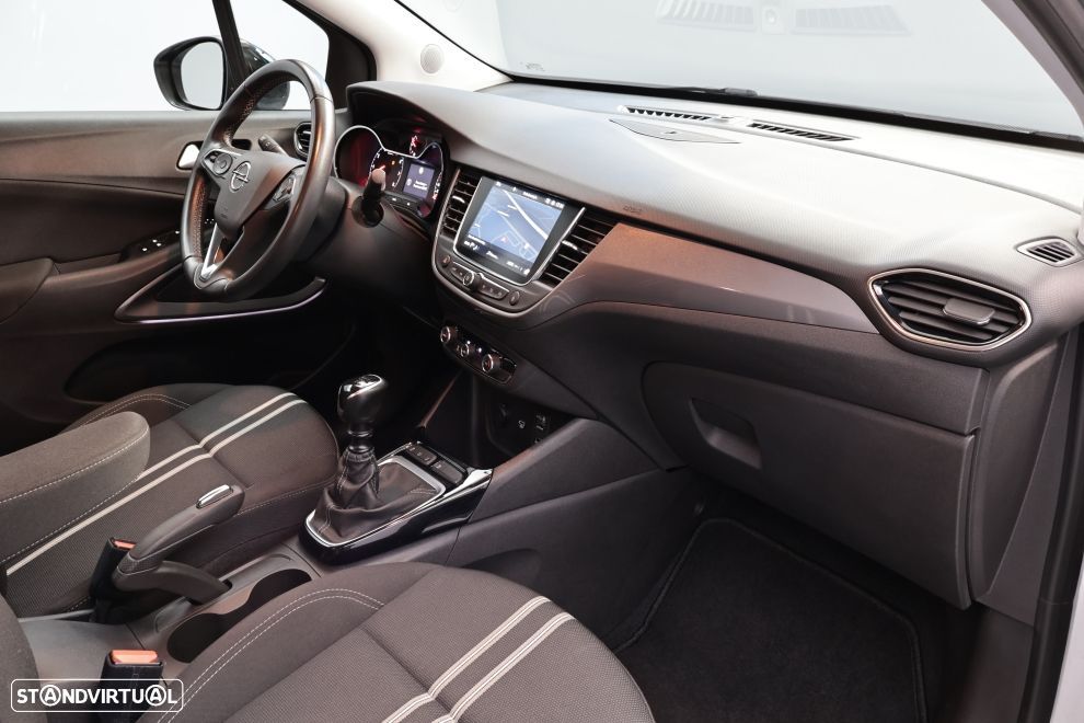 Opel Crossland 1.2 T Design & Tech - 21