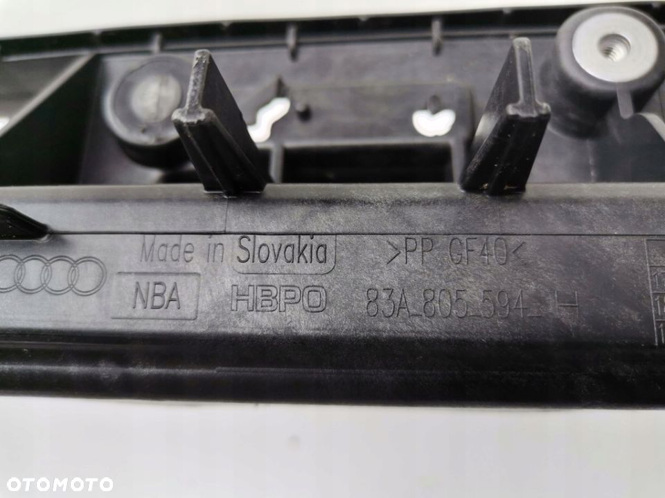 Audi Q3 2019- Pas Przedni 83A805594H Nowy Oryginał - 3