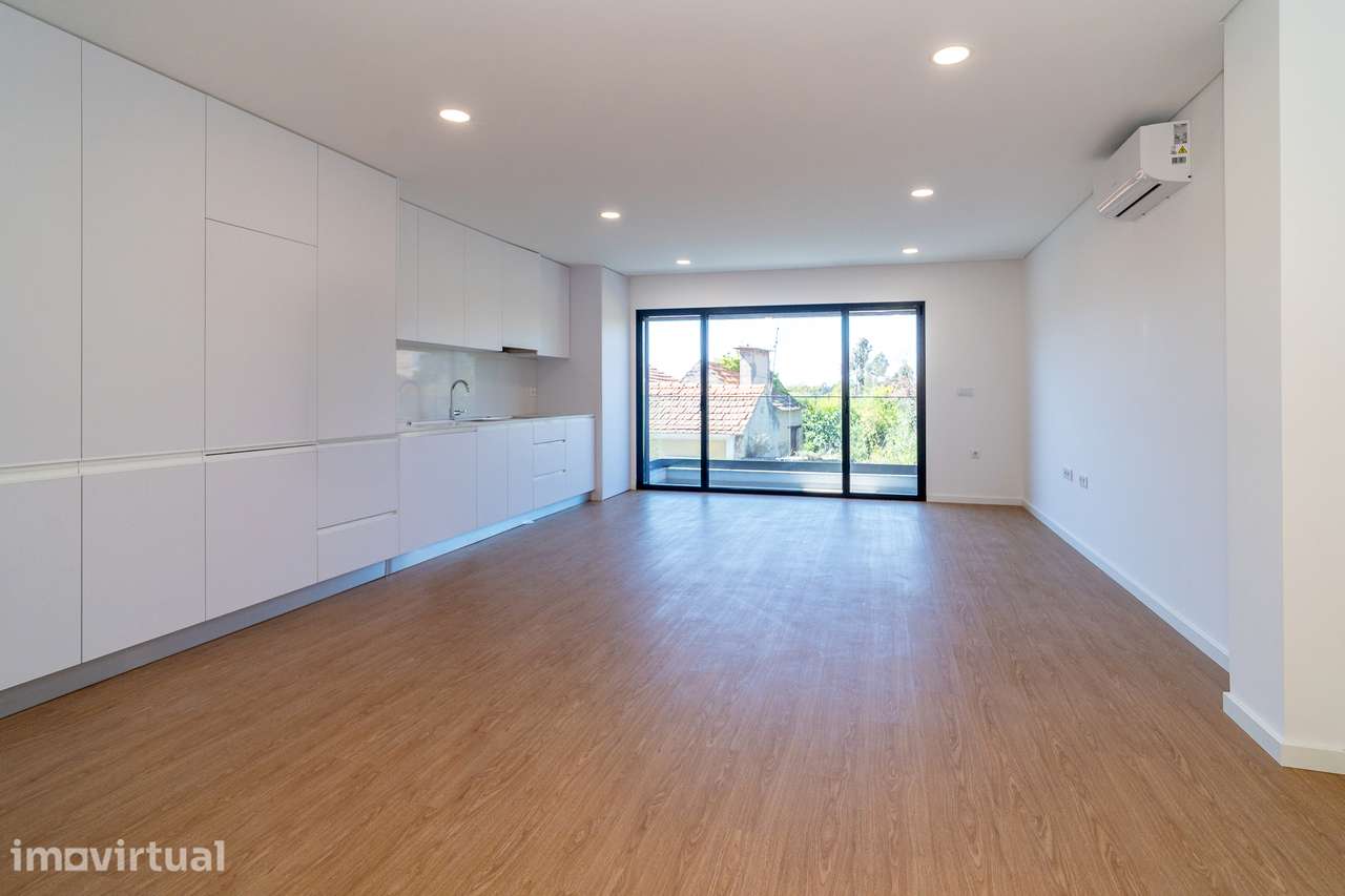 Apartamento T2+1 Novo com 2 Suites, Varanda e Estacionamento, em Aveir - Grande imagem: 4/21