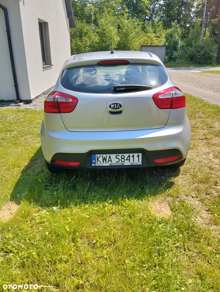 Kia Rio 1.1 crdi M - 4