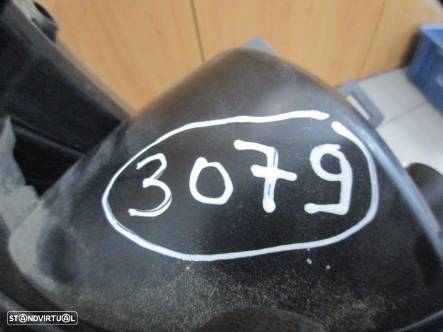 Farol Tras Stop3079 LAND ROVER DISCOVERY 4 L319 2010 3.0TDV6 4X4 V6 24V 245CV 5P  CASTANHO DRT ORIGINAL DANIFICADO - 4