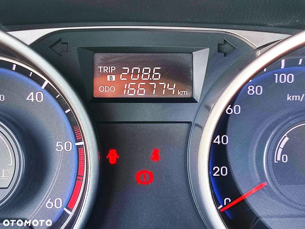 Hyundai ix35 1.7 CRDi Comfort 2WD - 23