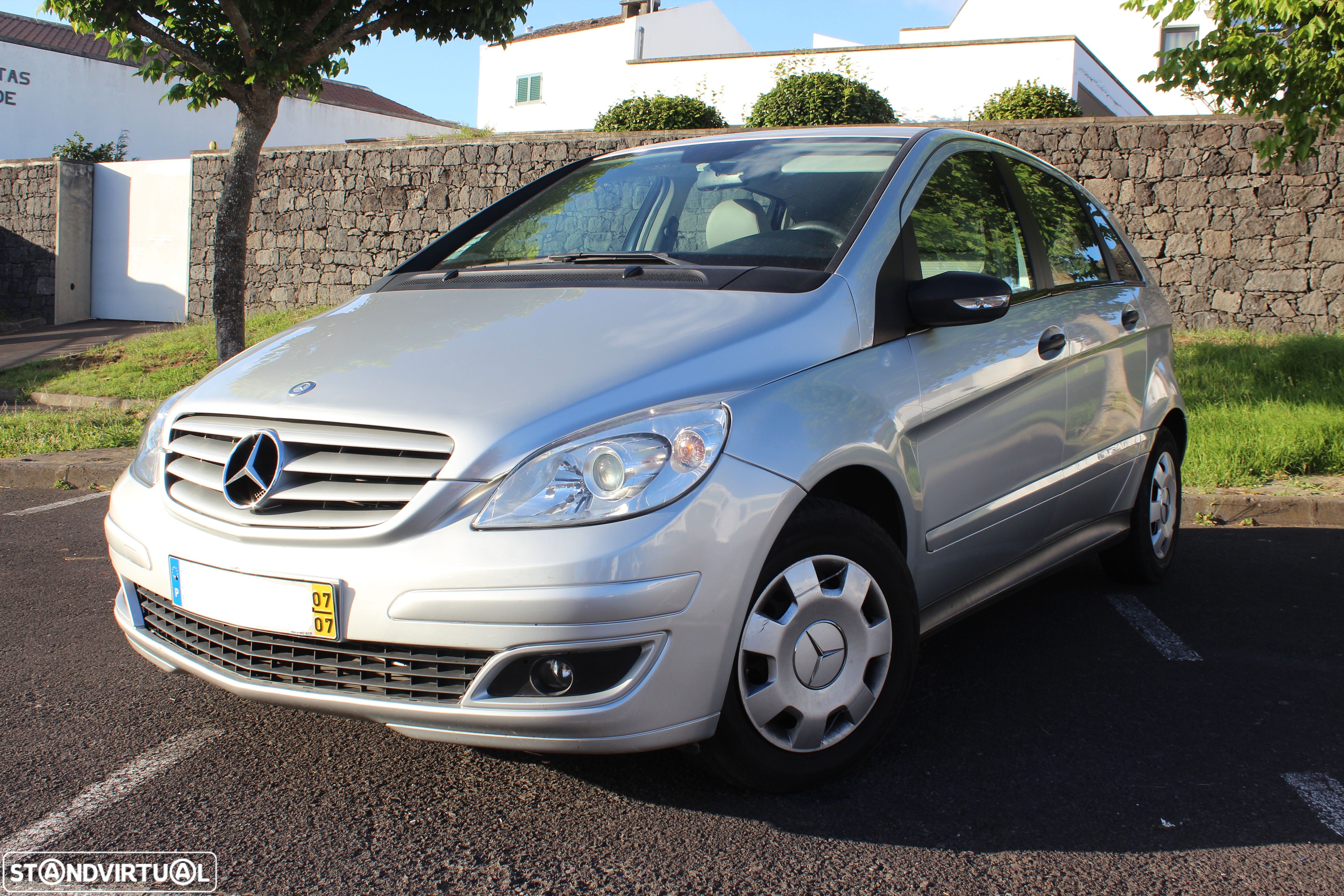 Mercedes-Benz B 150 Standard - 1