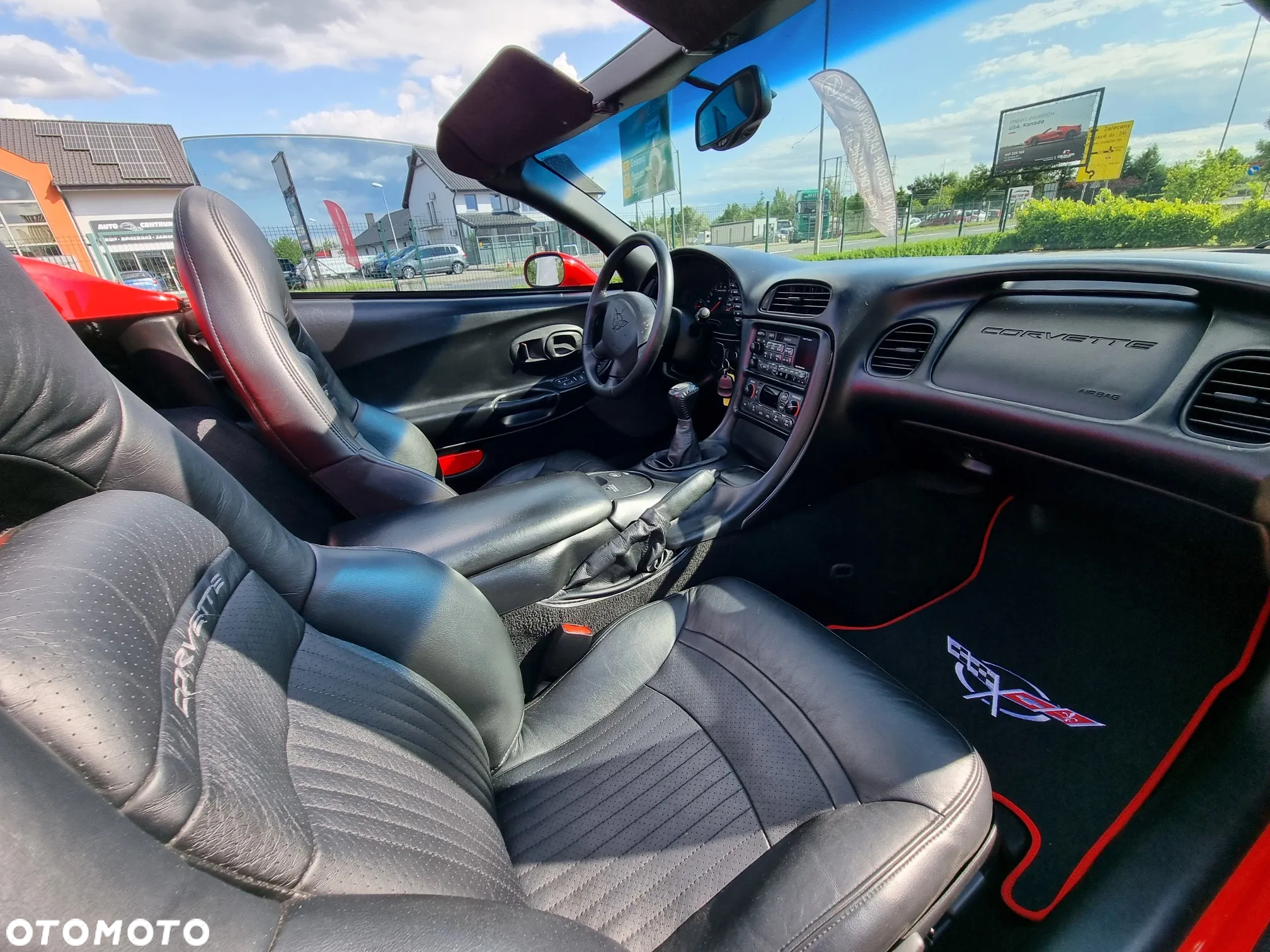 Chevrolet Corvette - 33