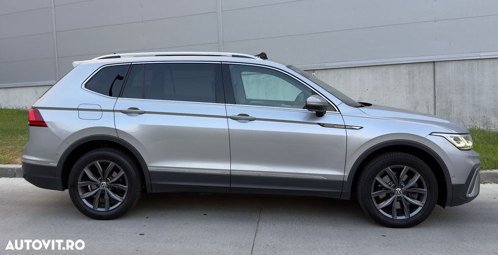 Volkswagen Tiguan 2.0 TDI SCR 4MOTION DSG Elegance - 26