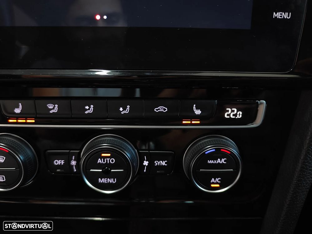 VW Golf GTI 2.0 TSI OPF DSG Performance - 35