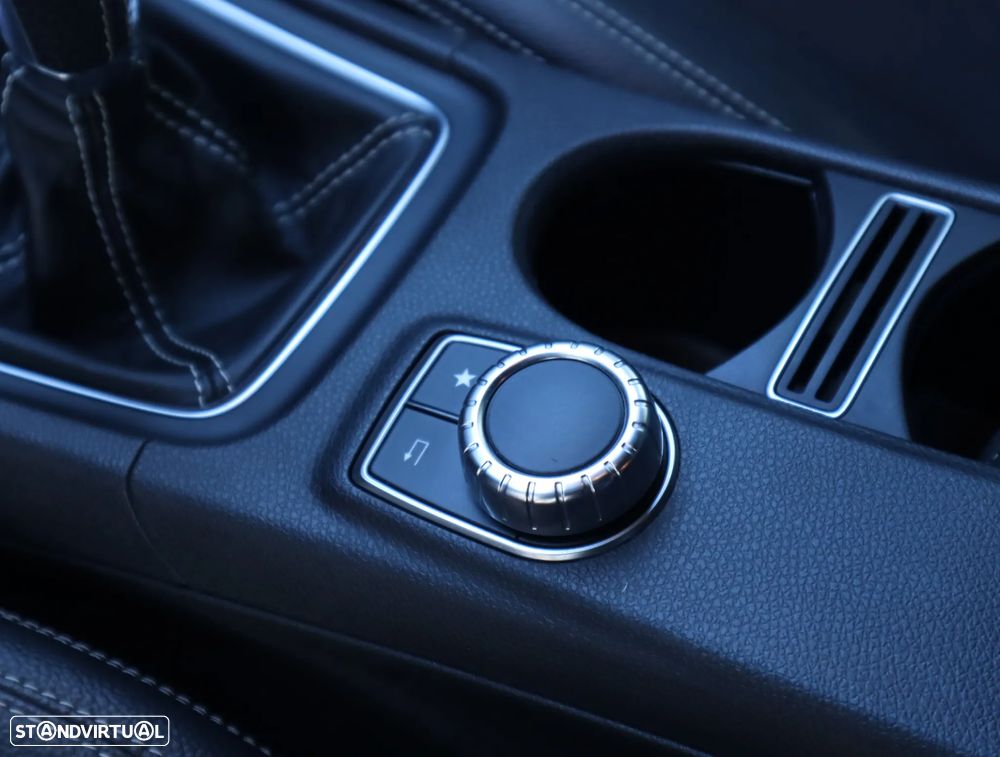 Mercedes-Benz A 180 d Urban - 36