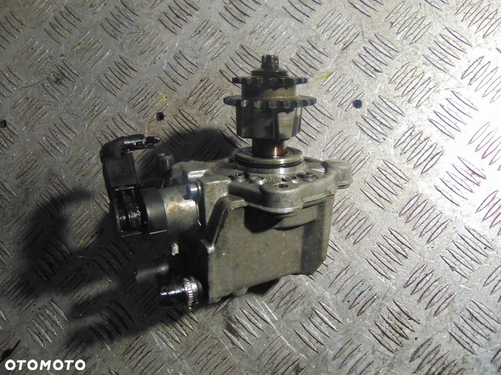 Pompa wtryskowa BMW E90 E60 N47D20C cena sztuka 0445010517 - 5
