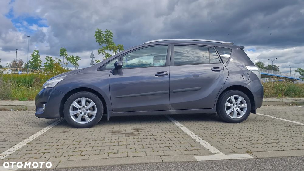Toyota Verso 1.8 Premium 7os MS - 2