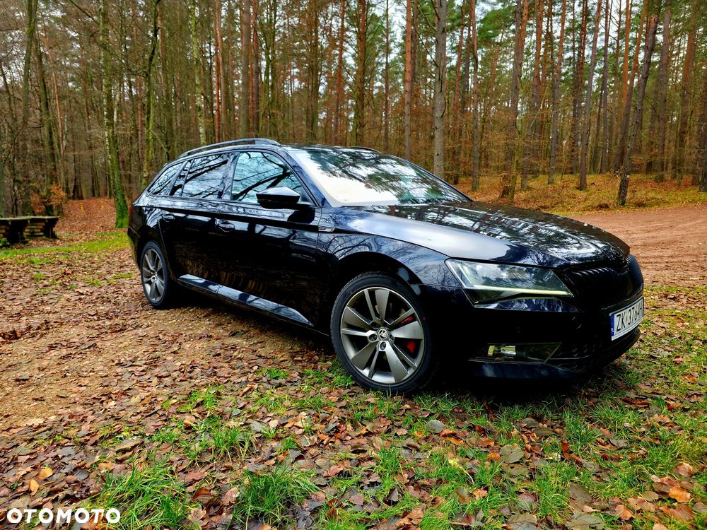 Skoda Superb 2.0 TSI Sportline DSG - 4