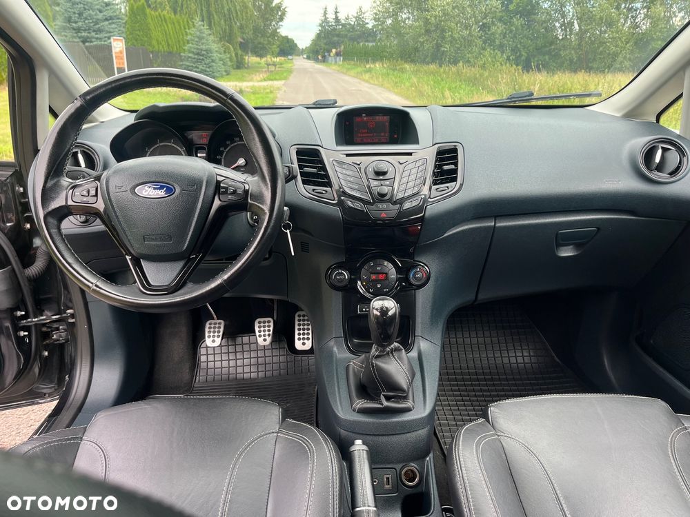 Ford Fiesta 1.6 Ti-VCT S - 18