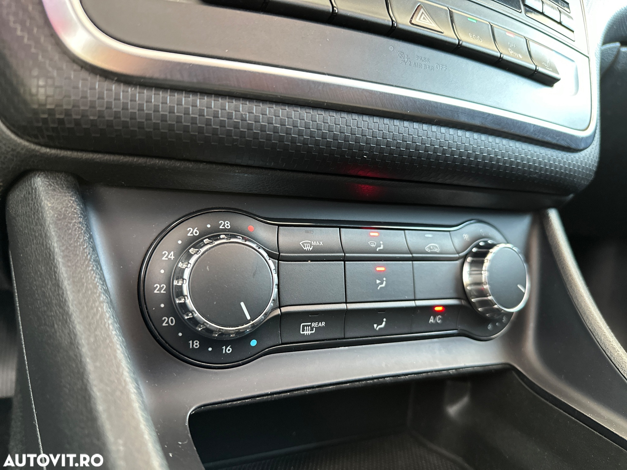 Mercedes-Benz A 180 (BlueEFFICIENCY) AMG Sport - 27