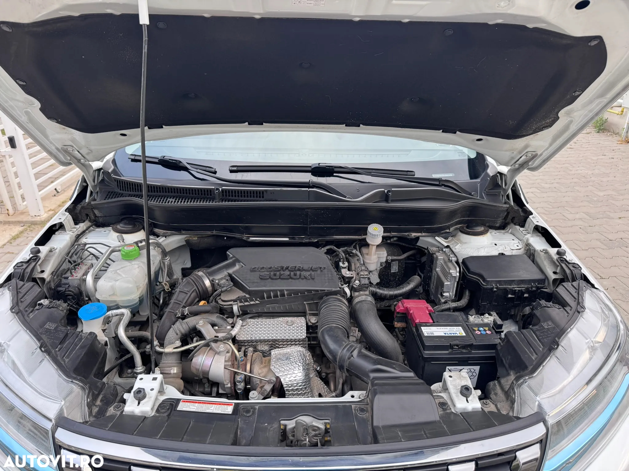 Suzuki Vitara 1.4 Boosterjet MHEV Passion - 8