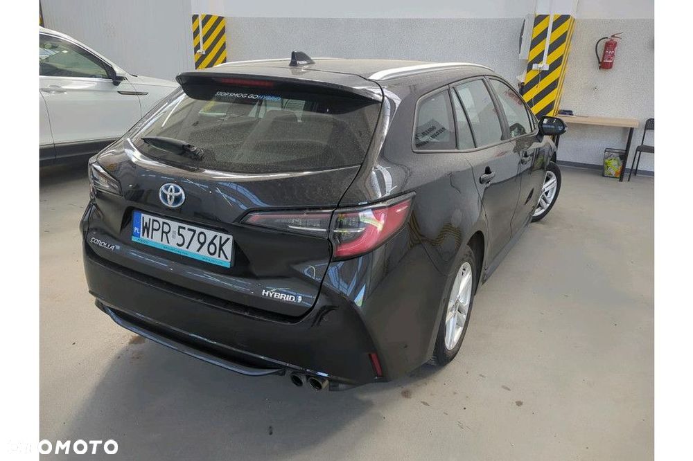 Toyota Corolla - 3