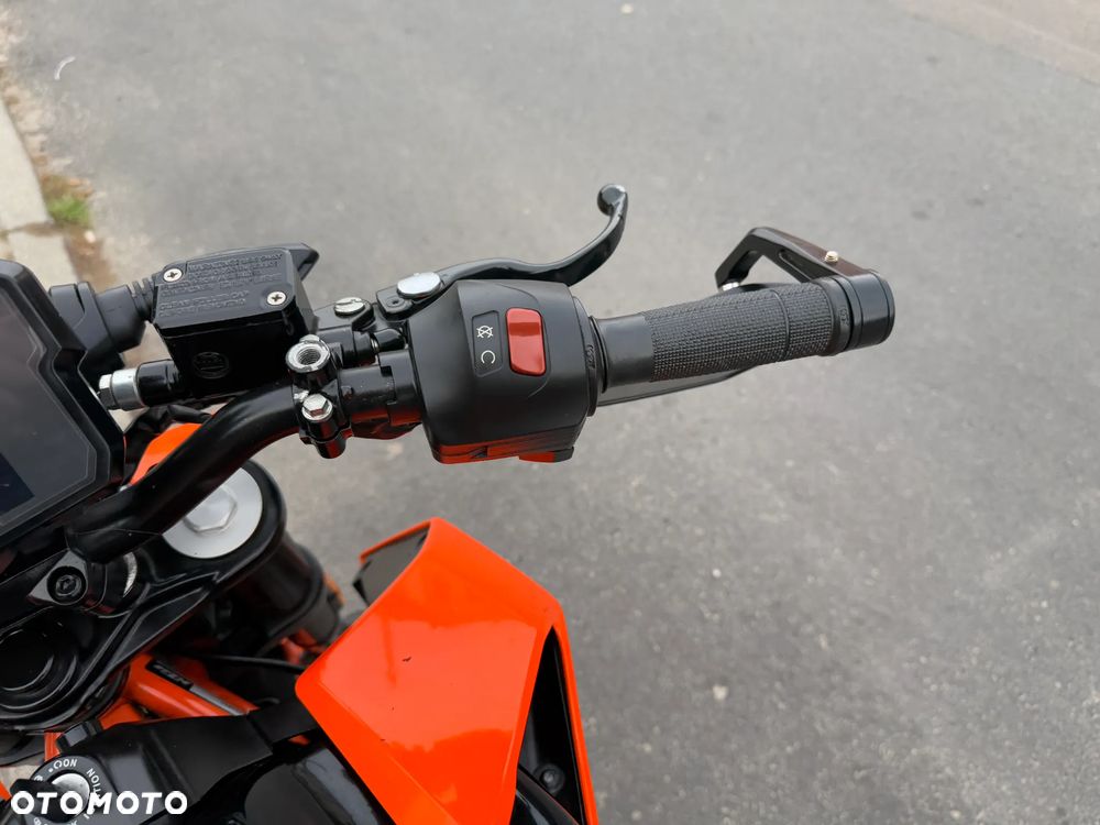 KTM Duke 390 - 26