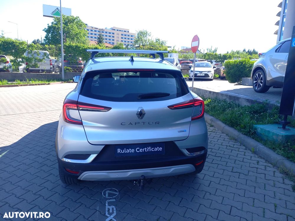 Renault Captur PHEV 160 Engineered - 6