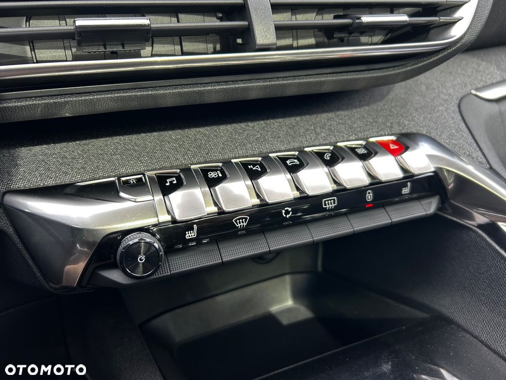 Peugeot 3008 HDi FAP 150 Premium - 28