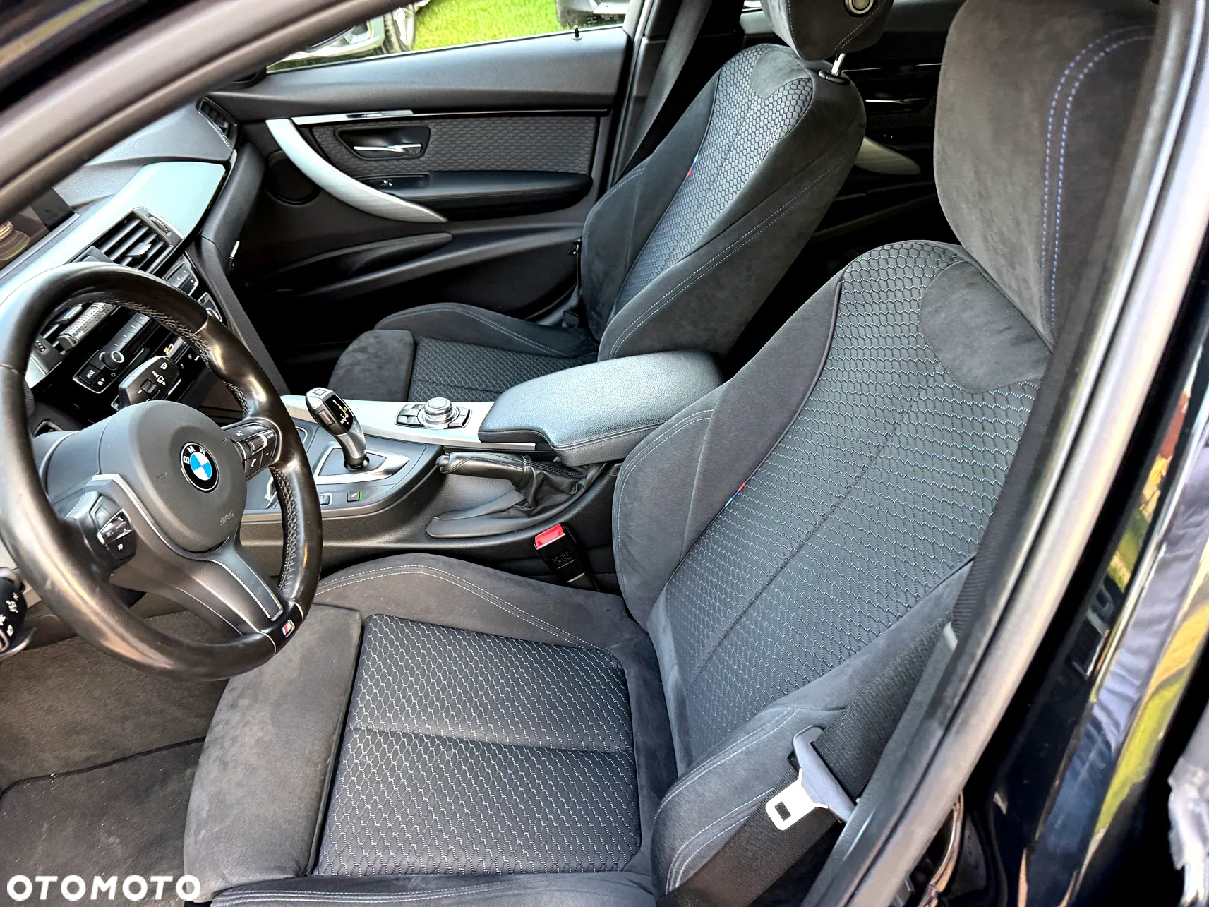 BMW Seria 3 318d M Sport Shadow - 8