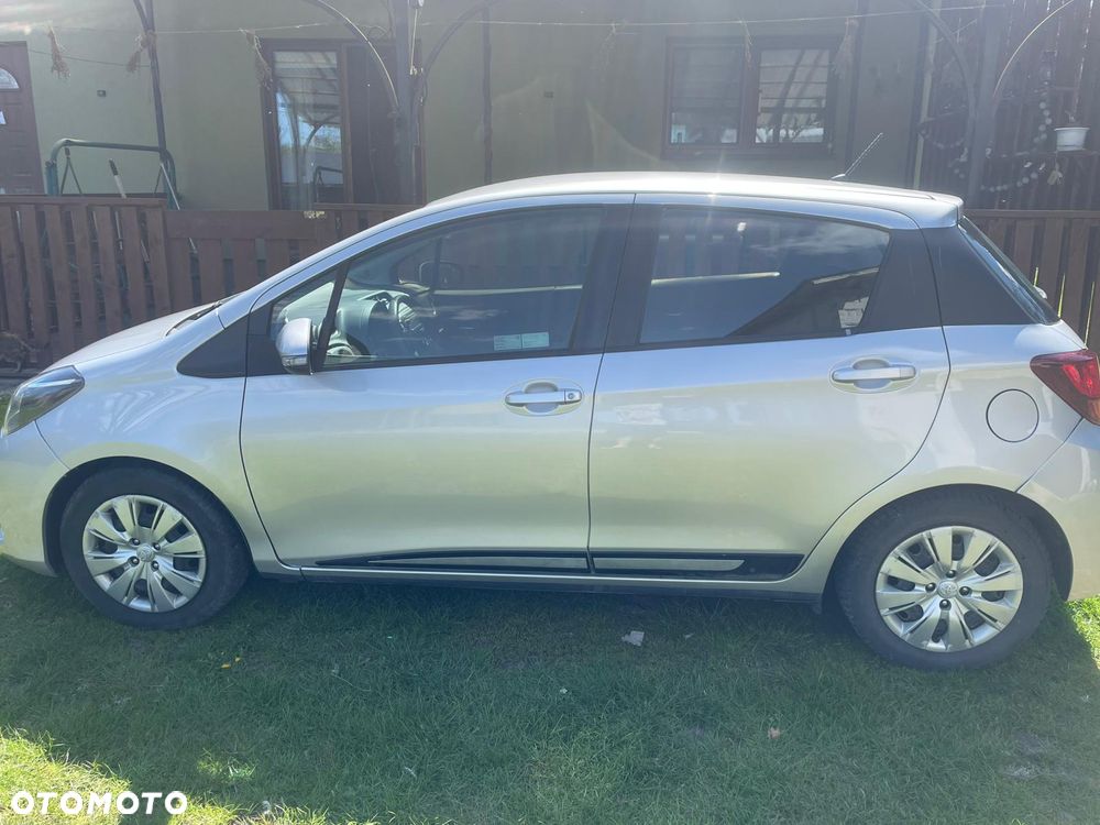 Toyota Yaris 1.4 D-4D - 10