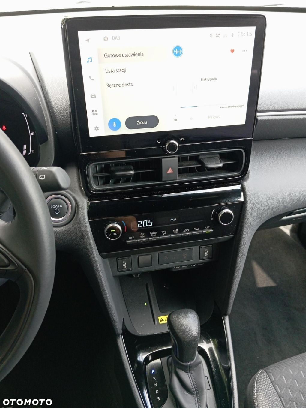 Toyota Yaris Cross - 18
