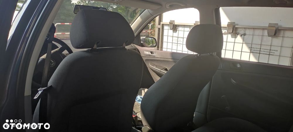 Skoda Fabia 1.4 Run - 12