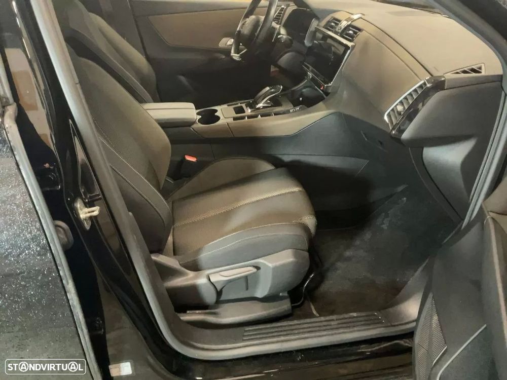 DS DS7 Crossback E-Tense Performance Line EAT8 - 3