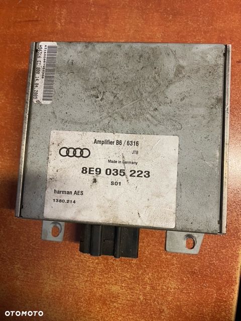 WZMACNIACZ MODUŁ SUBWOOFERA AUDI A4 B6 8E9035223 - 1
