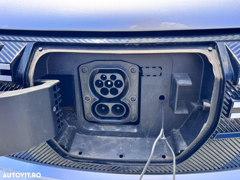 Dacia Spring Comfort Plus - 11