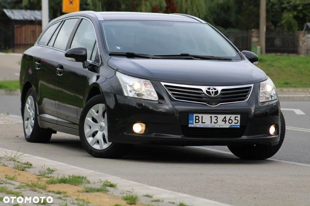 Toyota Avensis 1.8 Sol plus NAVI - 34