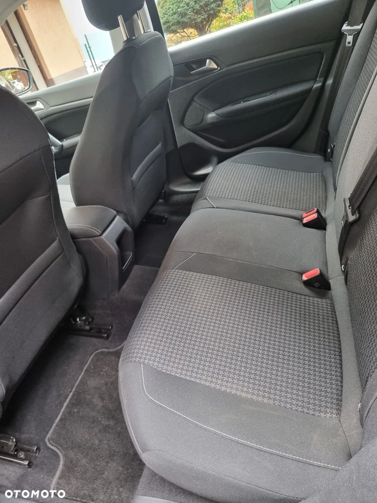 Peugeot 308 1.5 BlueHDi Allure S&S - 3