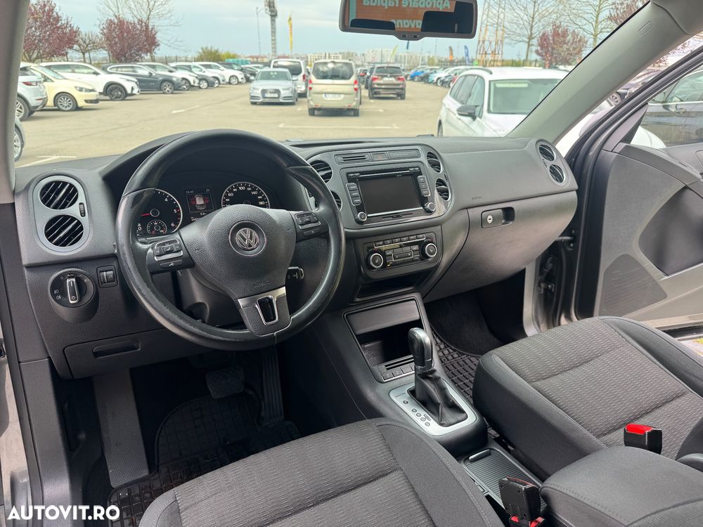 Volkswagen Tiguan 2.0 TDI DPF 4Motion BlueMotion Technology DSG Sport & Style - 6