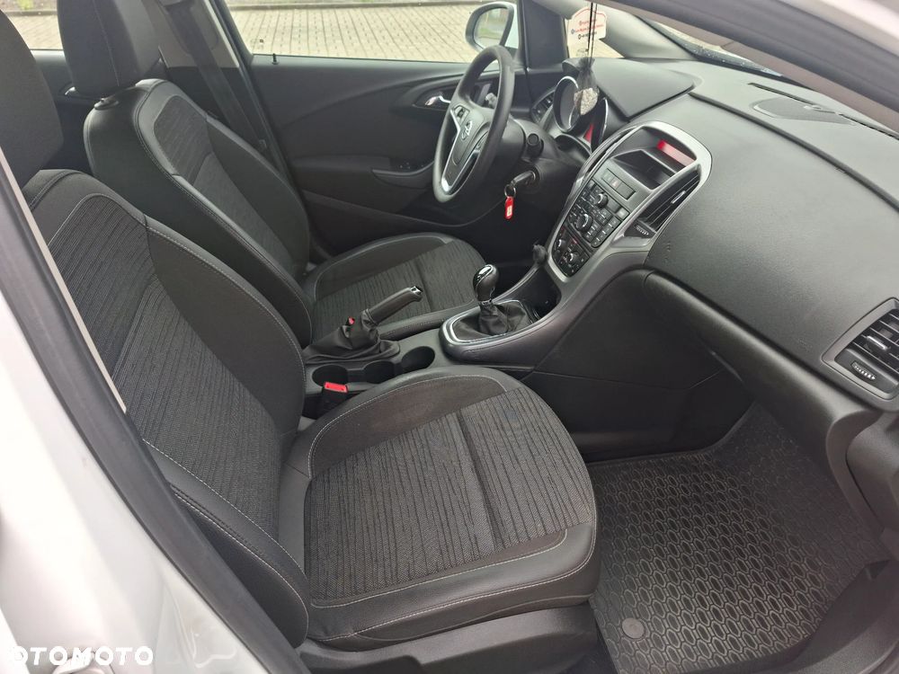Opel Astra IV 1.6 CDTI S&S - 10