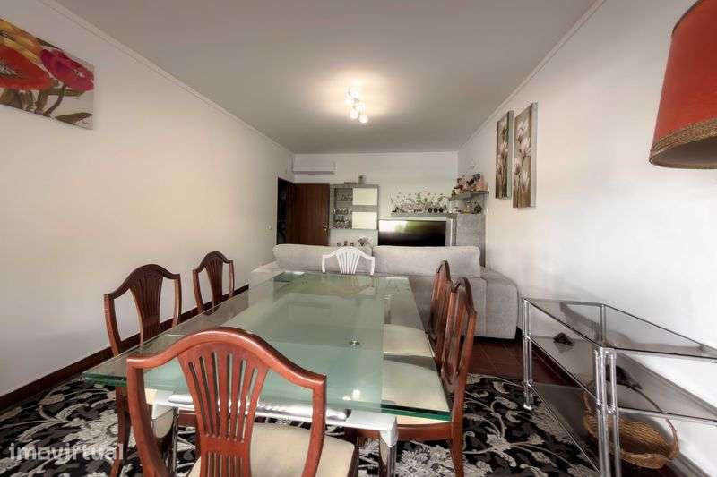 Apartamento T2+1 em Monte Gordo a 300 m da praia - Grande imagem: 3/12